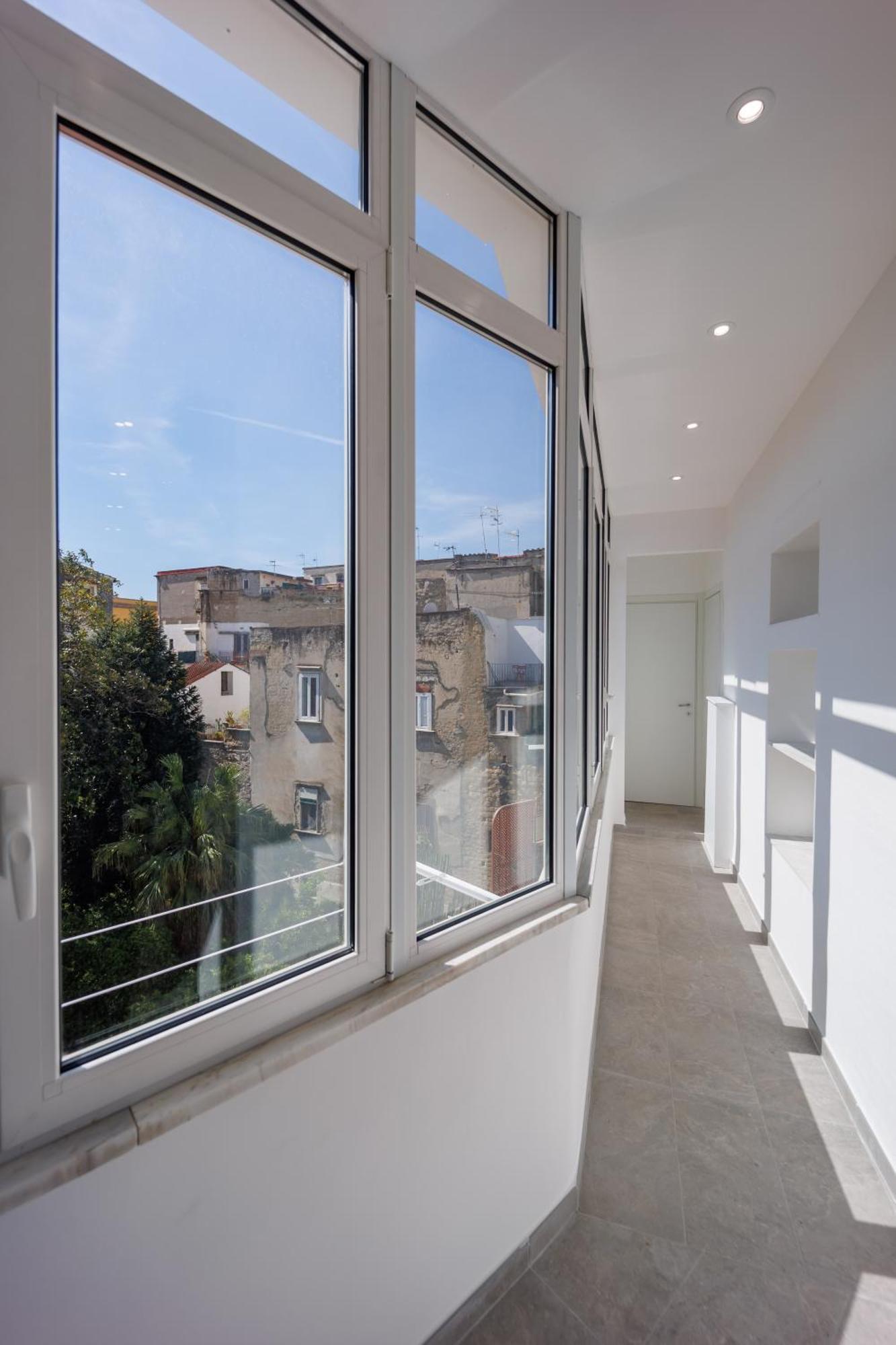 House In Decumani Yellow By Houseinnaples Napoli