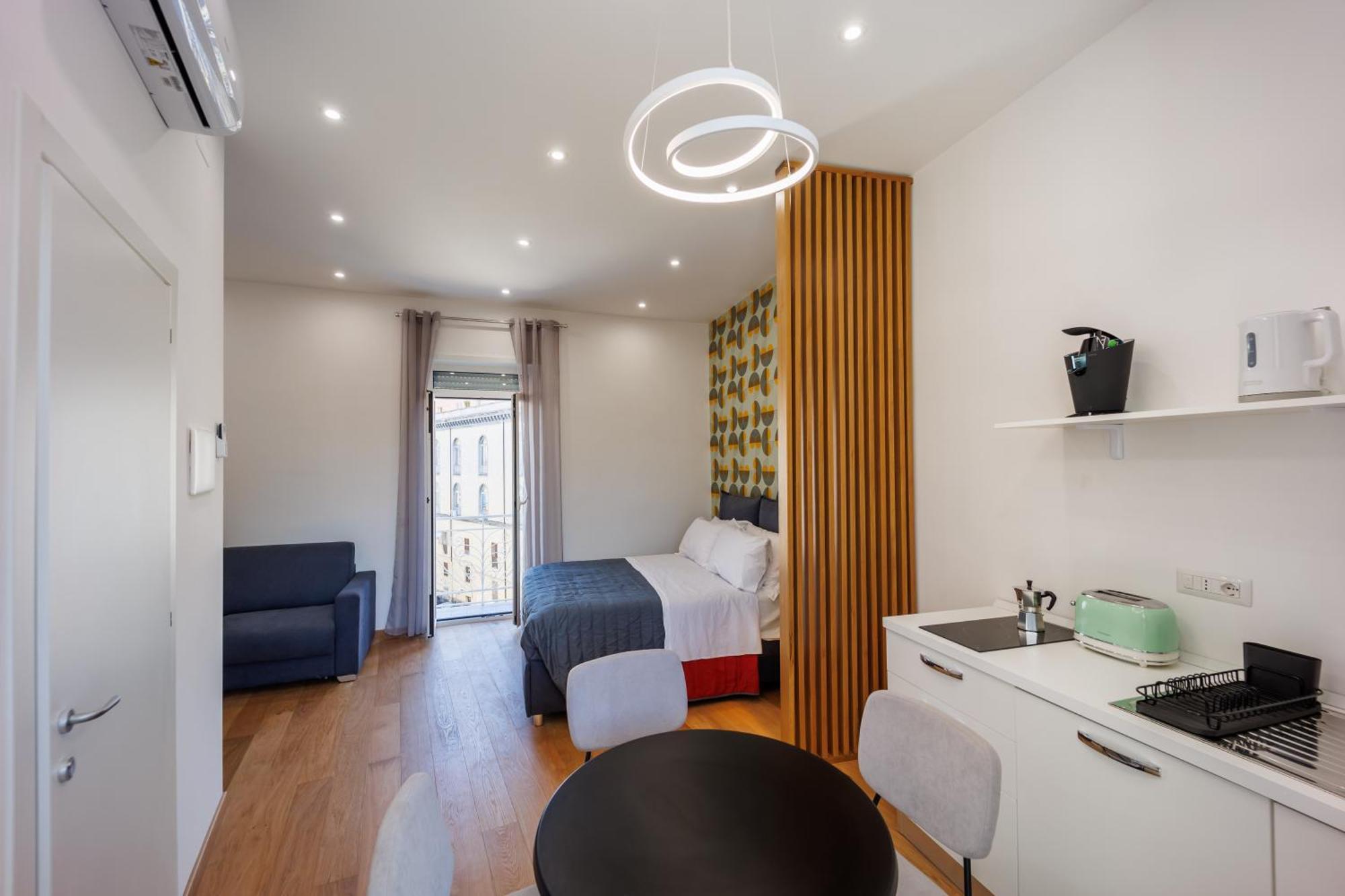 Appartamento House In Decumani Yellow By Houseinnaples