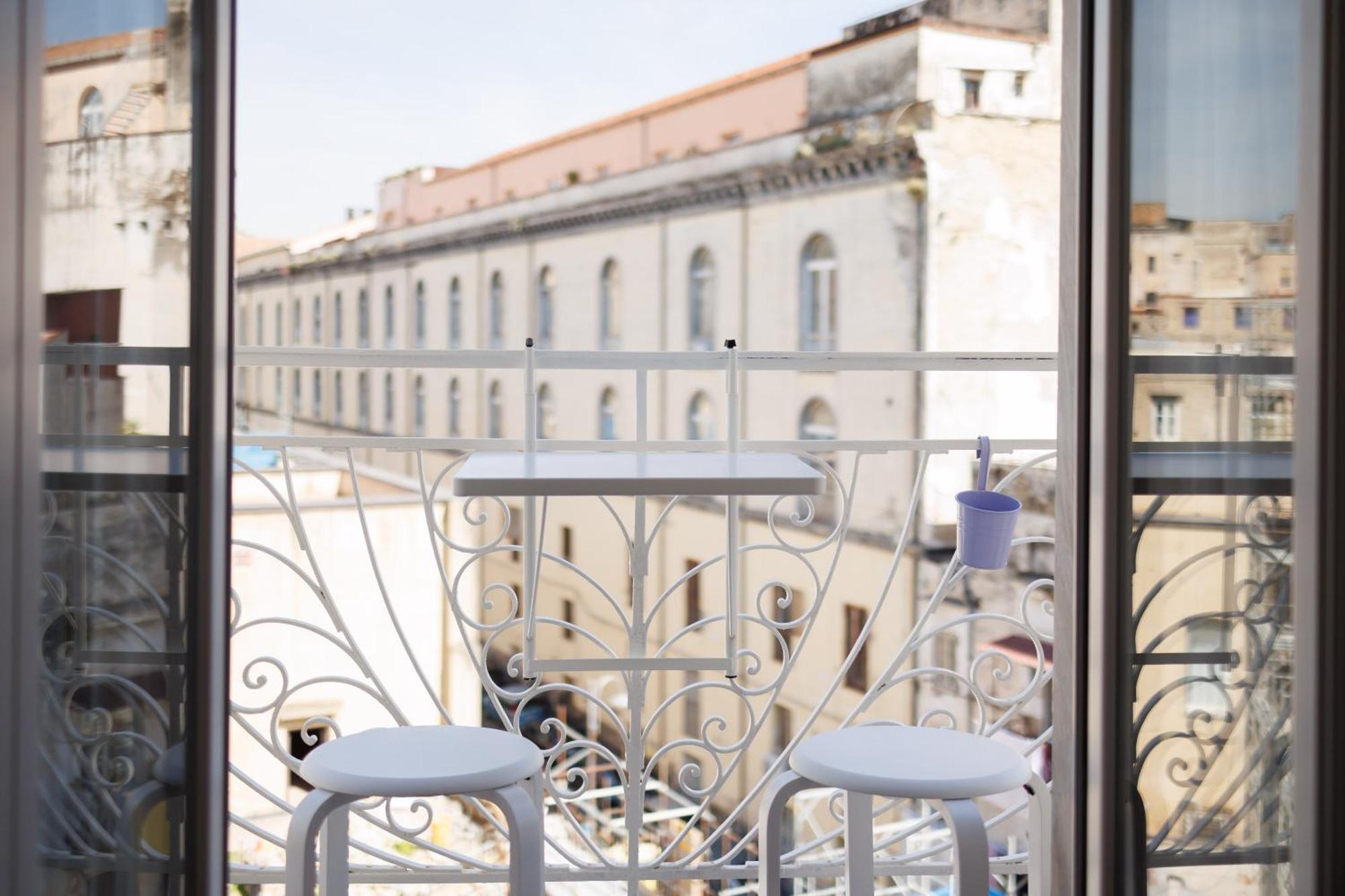 Appartamento House In Decumani Yellow By Houseinnaples